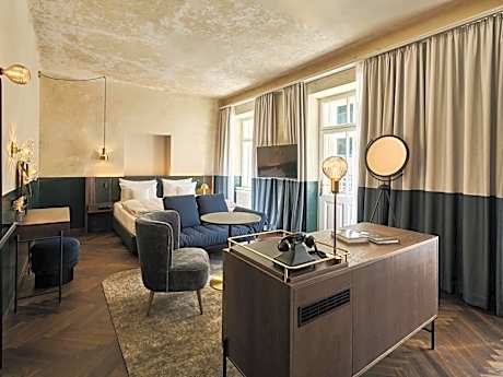 Junior Suite with Balcony