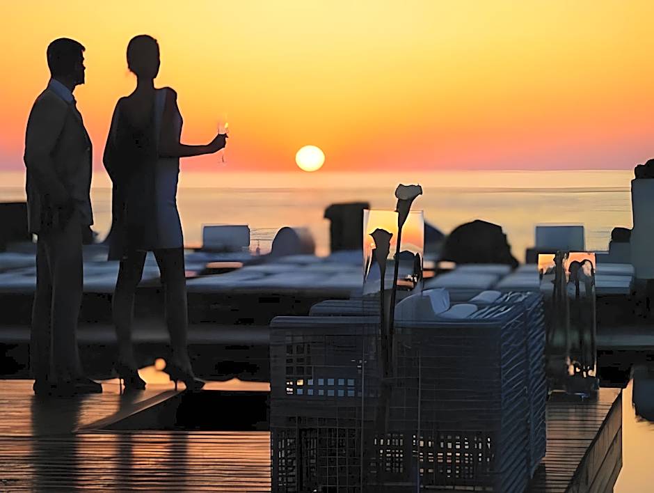 Veer Luxury Boutique Hotel & Beach Club