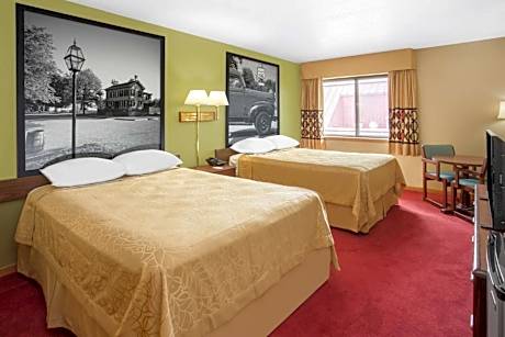 Deluxe Double Room with Two Double Beds - Non-Smoking