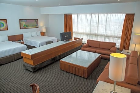 Panoramic Suite, 2 Queen Beds, City View, Tower