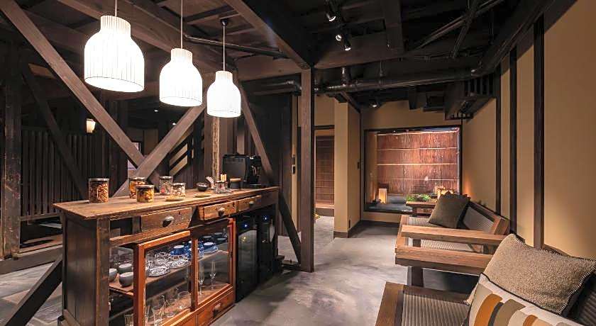 Nazuna Kyoto Higashi Honganji