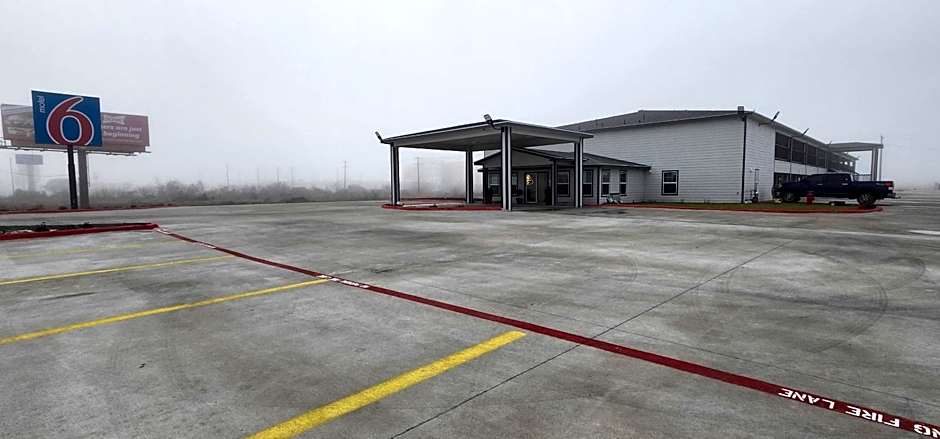 Motel 6 Aransas Pass TX