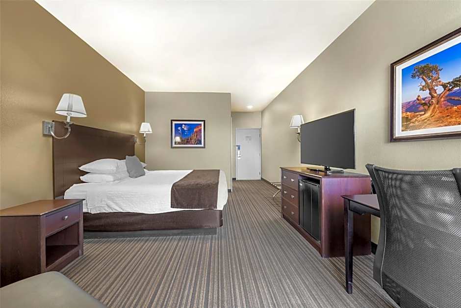 Best Western Plus Winslow Inn