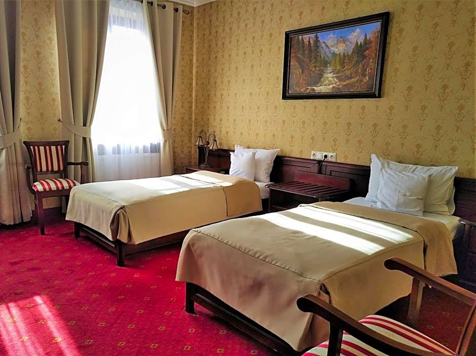 Hotel Sarmata Zespół Dworski