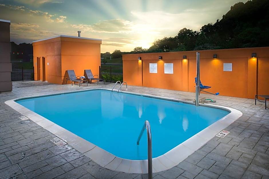 Fairfield Inn & Suites by Marriott Athens