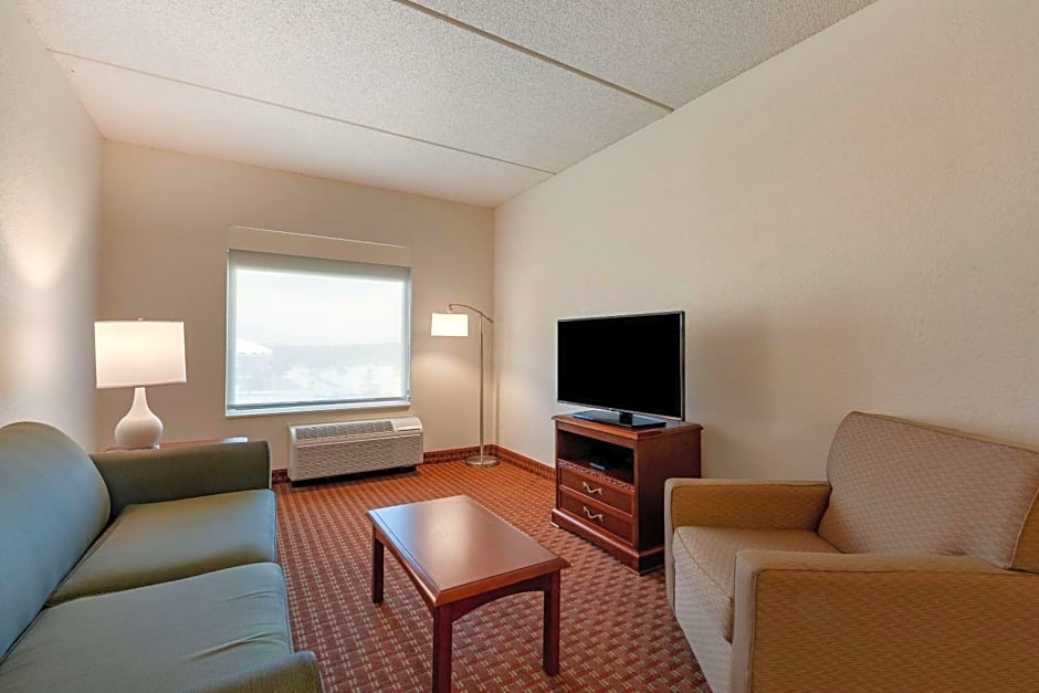 Clarion Suites at The Alliant Energy Center