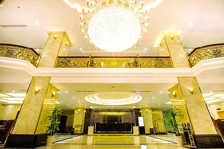 Royal Quang Binh Hotel