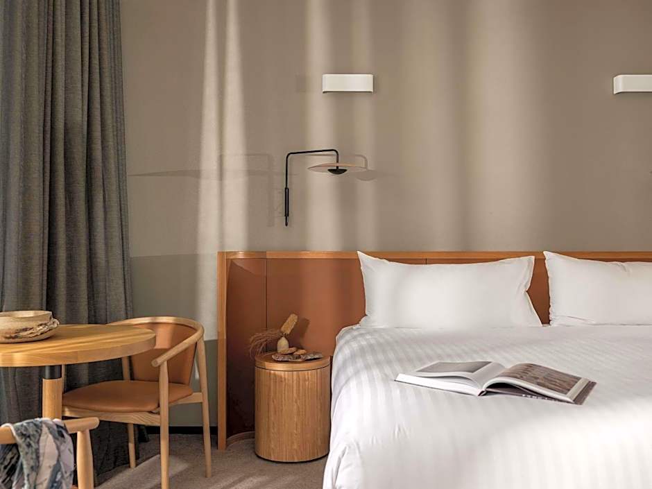 Wonil Hotel Perth, Handwritten Collection