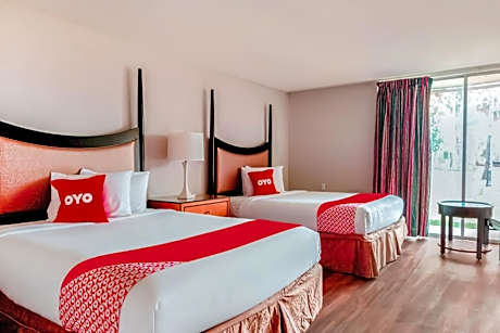 Queen Room with Two Queen Beds