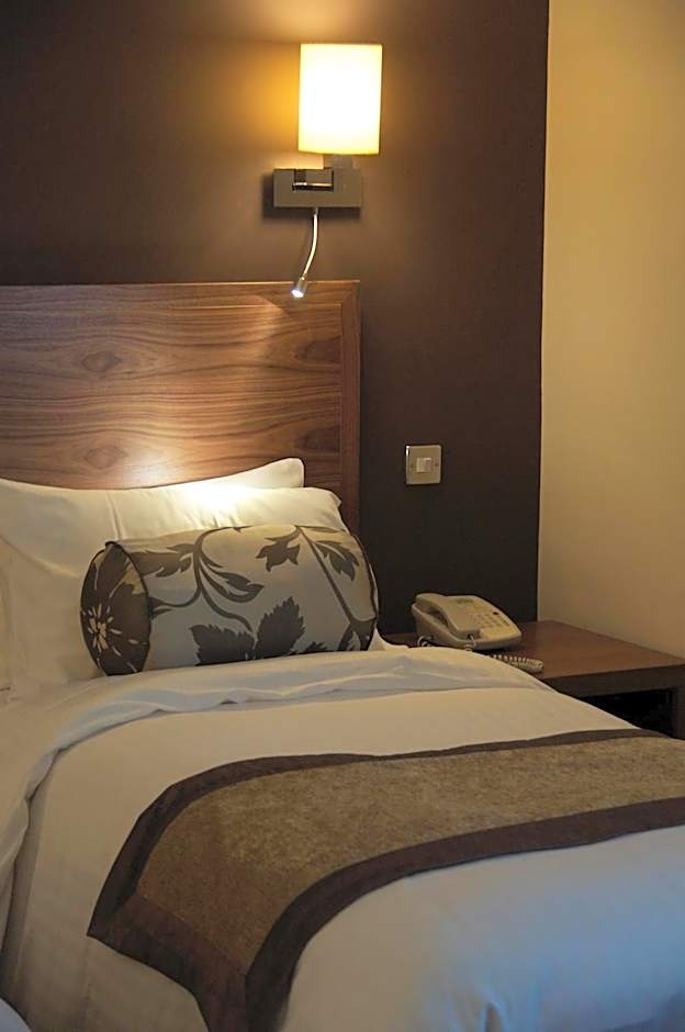 Royal Oak Hotel