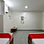 Hotel O Indah