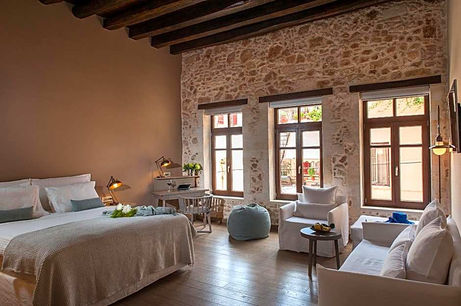 Serenissima Boutique Hotel