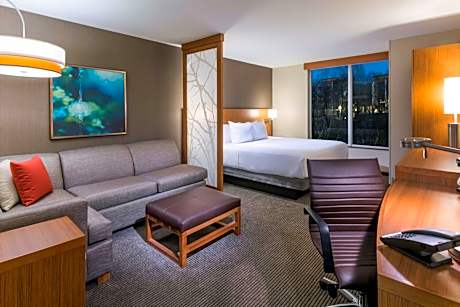 King Room with Sofa Bed - High Floor
