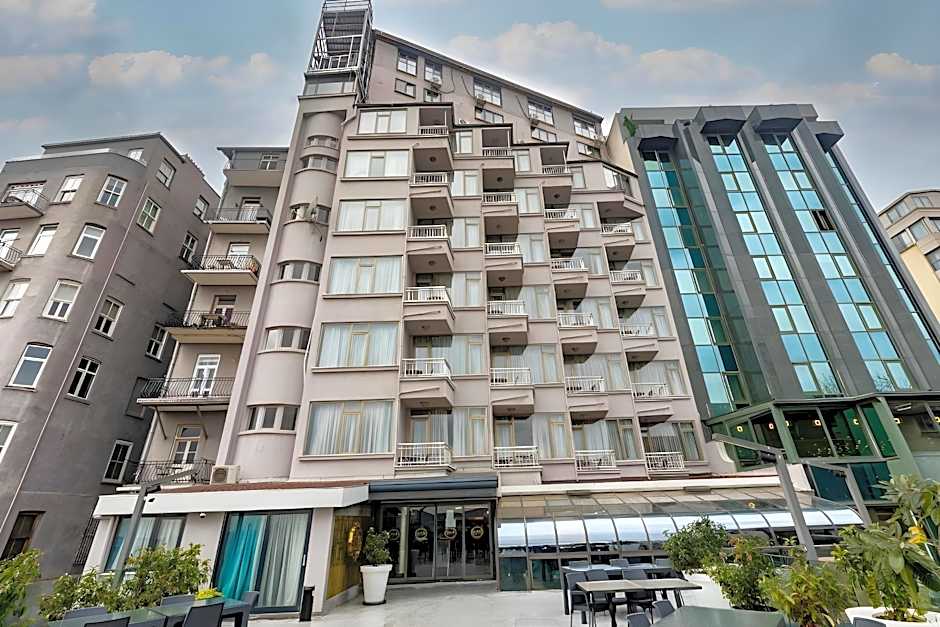 GRAND STAR HOTEL PREMIUM