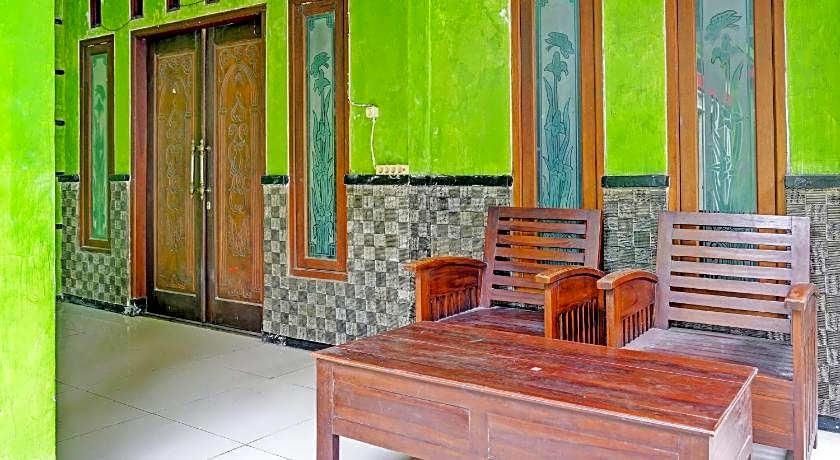 OYO 92086 Fun Guesthouse Syariah