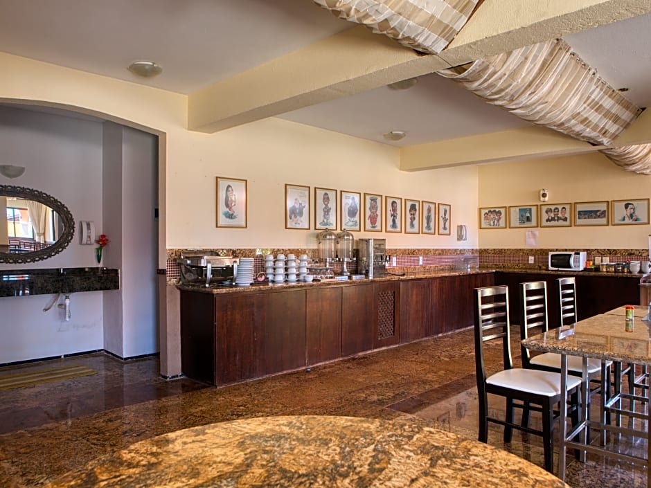 OYO Kalamari Beach Hotel