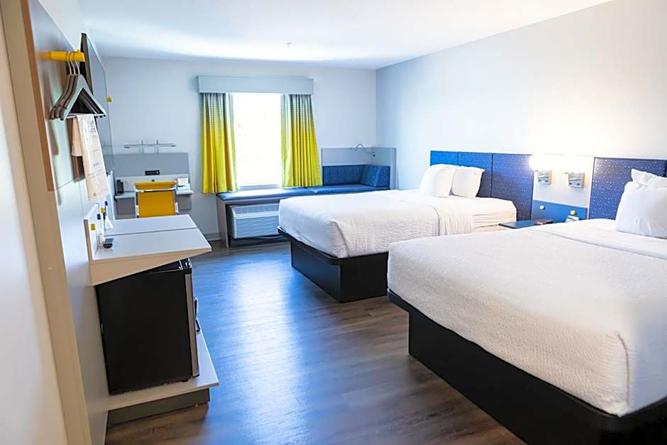 Microtel Inn & Suites by Wyndham Milford