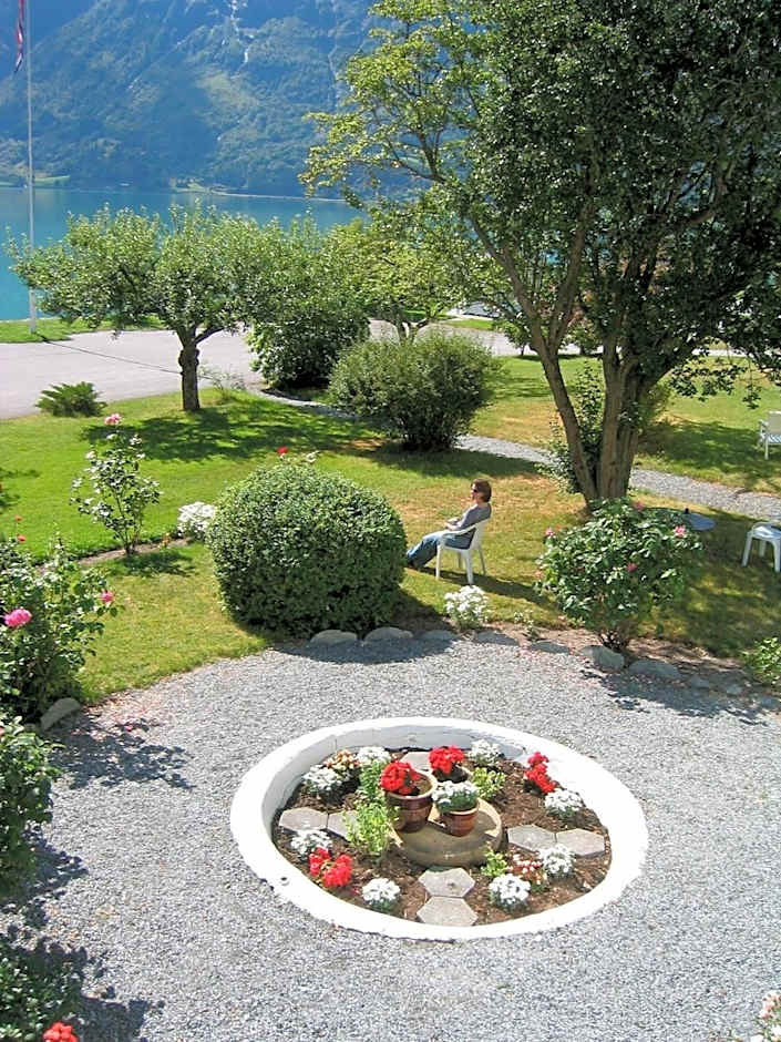 Hjelle Hotel