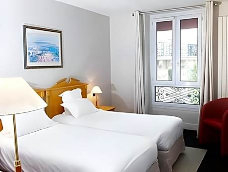 Superior Room 2 Single Beds