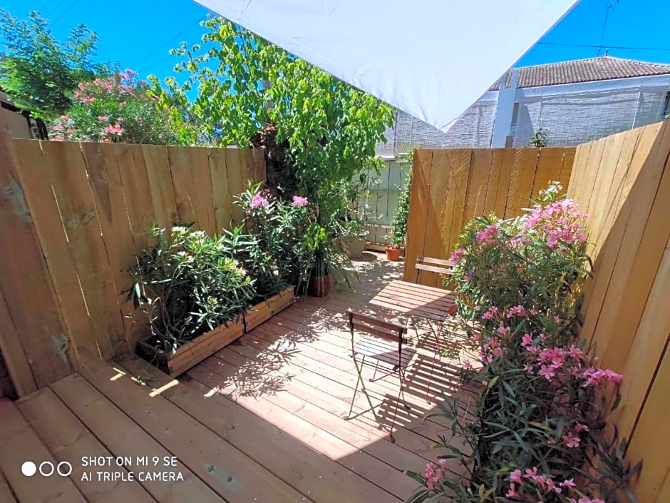 Centre Cap-ferret, les chambres du phare, océan