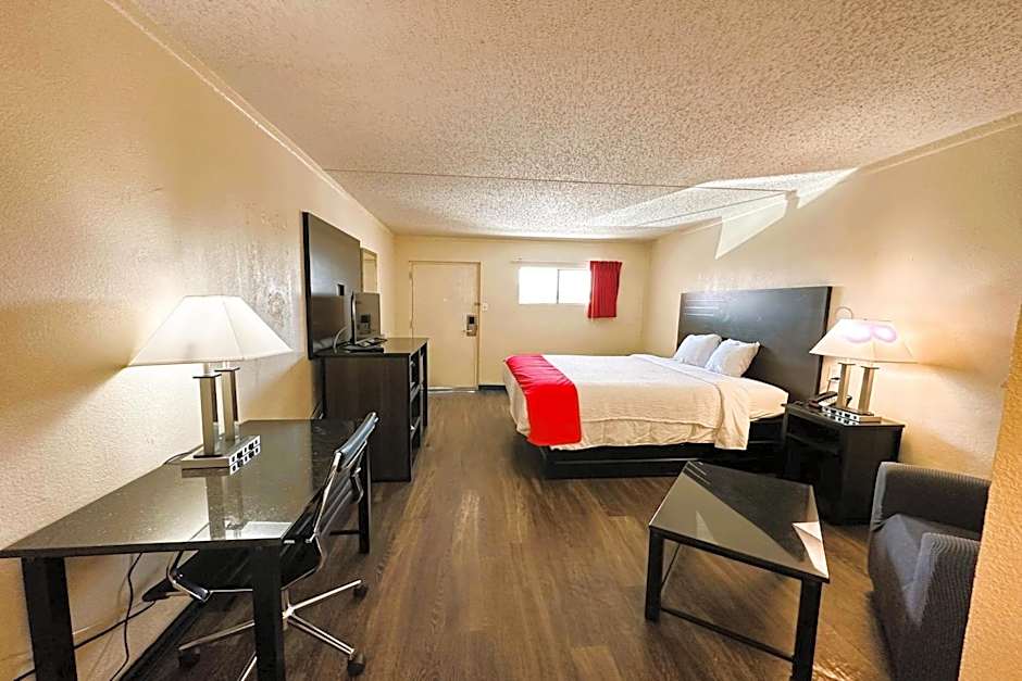 OYO Hotel San Antonio Lackland AFB/Seaworld Hwy 90 W