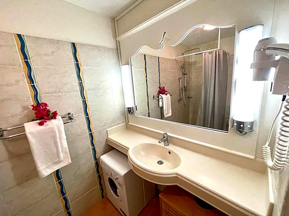 Sur la Plage - Club Sainte-Anne