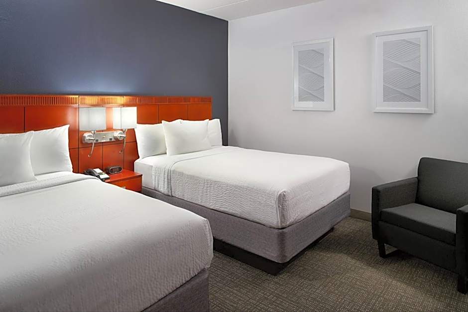 Courtyard by Marriott Raleigh Midtown