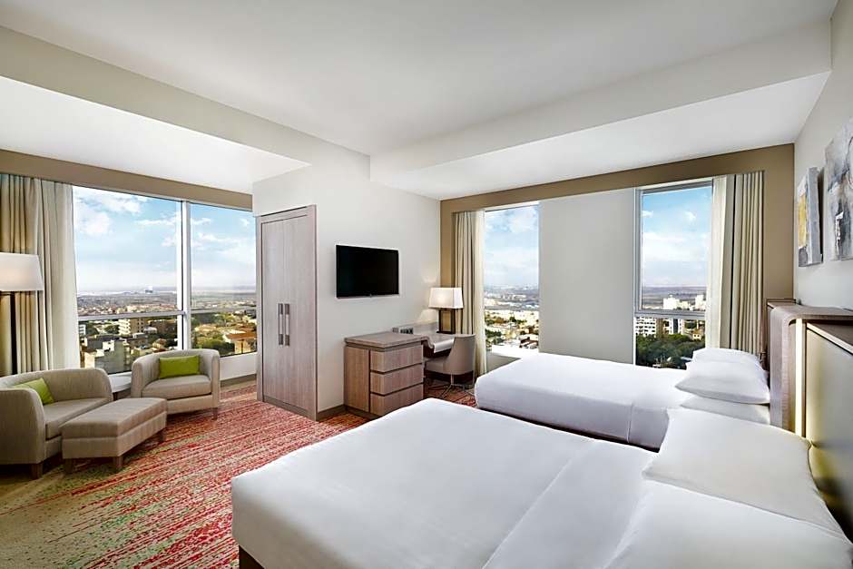 Park Mall Hotel & Conference Center