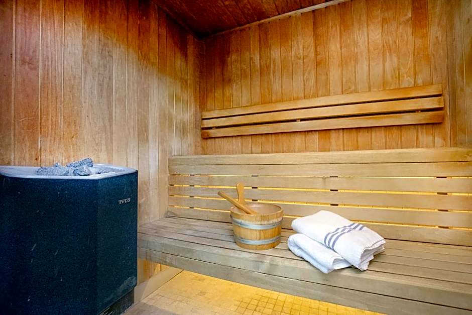 Belgrave Sands Hotel & Spa
