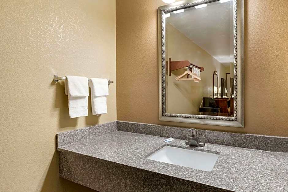 Rodeway Inn
