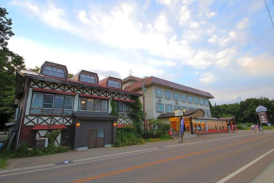 Lake Side Hotel Minatoya