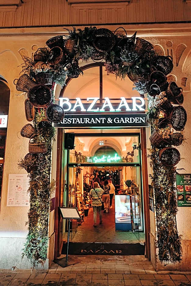 Bazaar Boutique Residence