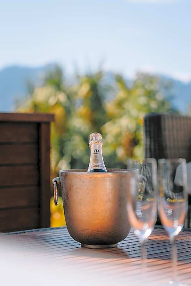 Azur Lodge