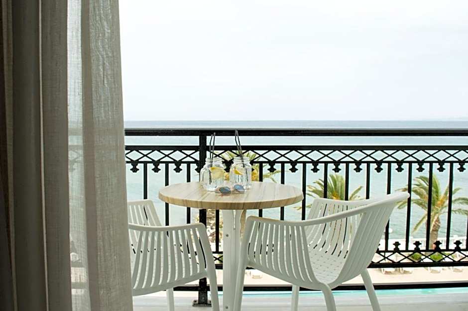 Paradise Beach Hotel