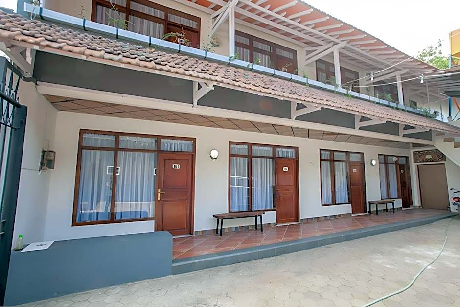 RedDoorz @ Panglima Sudirman Probolinggo