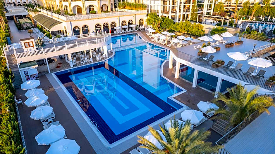 J'adore Deluxe Hotel & Spa Ultra All Inclusive