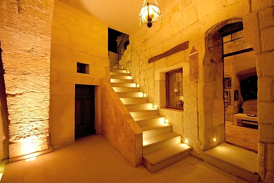 Arif Cave Hotel