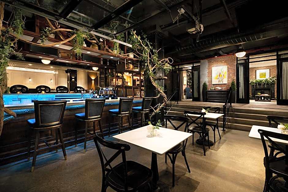 Arthouse Hotel New York (formerly NYLO NYC)