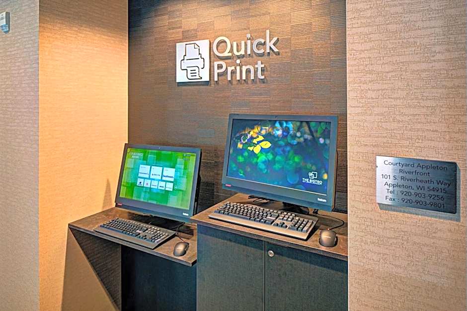 Courtyard by Marriott Appleton Riverfront