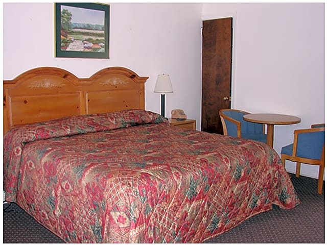 Red Carpet Inn & Suites Morgantown