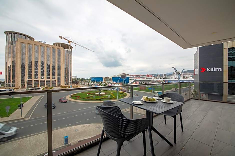 V Center Hotel