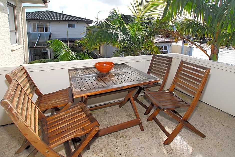 Takapuna Motor Lodge