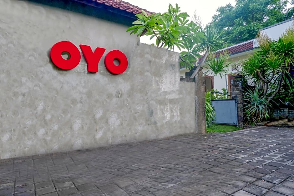 OYO 2521 Uluwatu Cahya Guest House