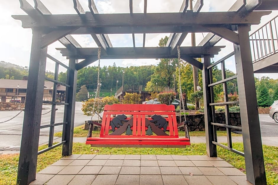 Brookside Lodge by FairBridge