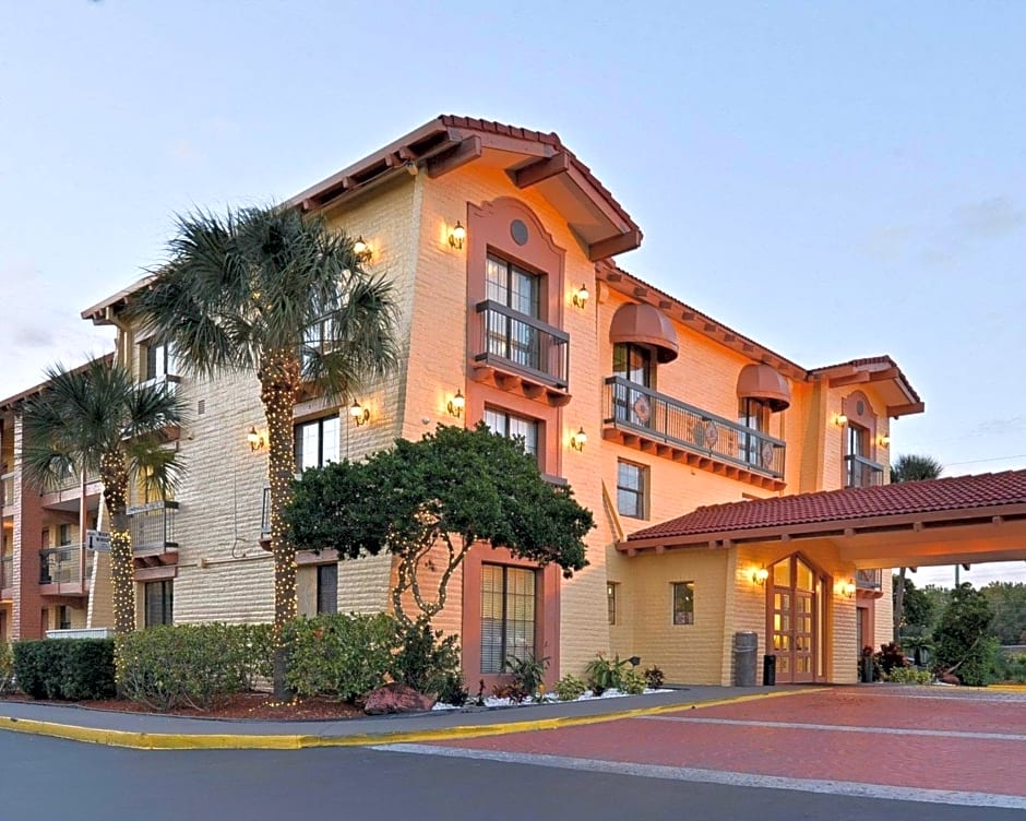Rodeway Inn Near Ybor City - Casino