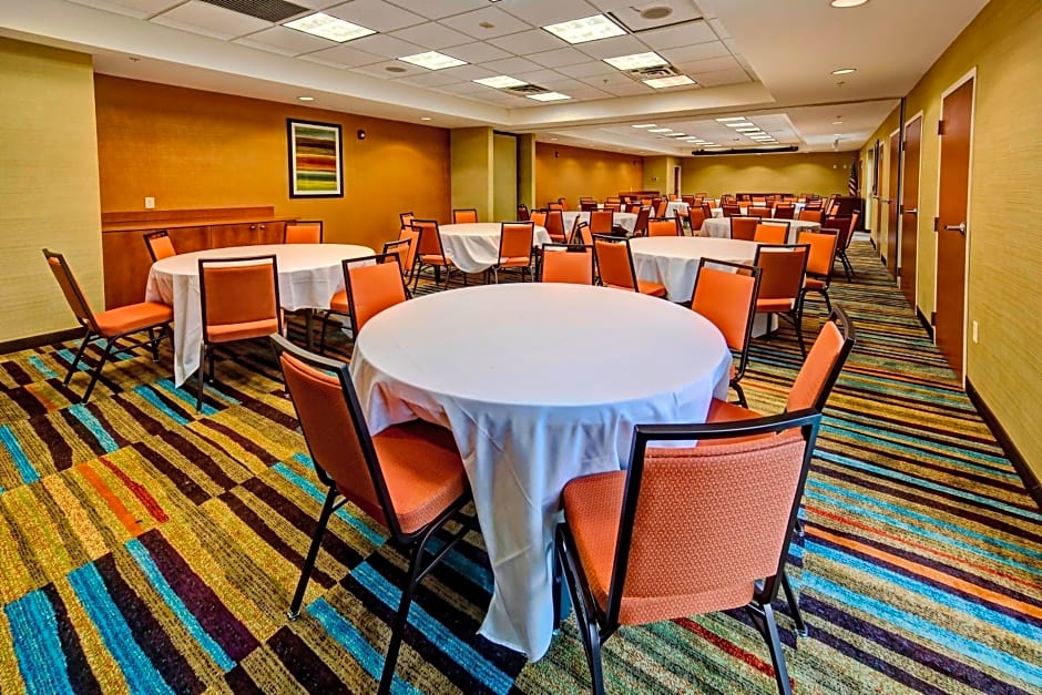 Fairfield Inn and Suites by Marriott Oklahoma City Airport