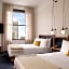 Emery Hotel, Autograph Collection by Marriott