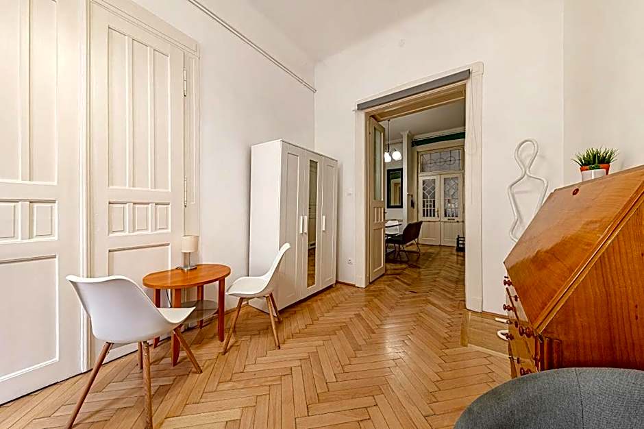 Downtown Rooms Wesselenyi