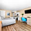 Gold Coast Inn ⁀➷ Breathtaking Sunsets ➠ Standard Lake View Room ➠ 106