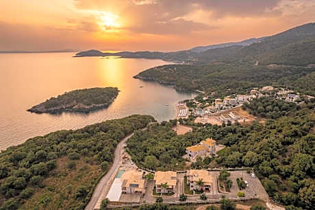 3Aktes Suites & Studios